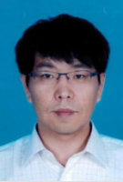 金哲俊 照片