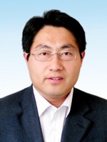 王乙潜 照片