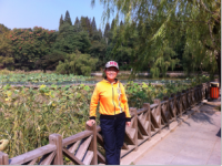 方洁 照片