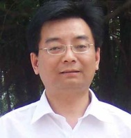 李小华 照片