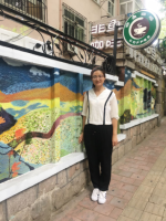 李银平 照片