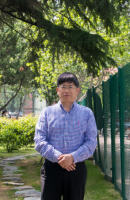 杨锡洪 照片
