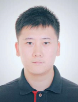 张致远 照片