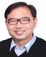 白清华 照片