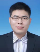 张阳 照片