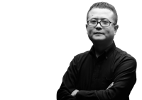 李东 照片
