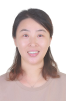 秦志华 照片