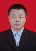 薛万东 照片