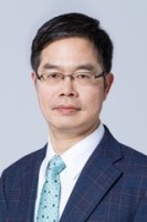 成会明 照片