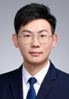 陈鑫磊 照片