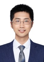 段岳圻 照片