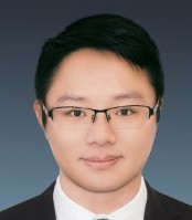 封硕 照片