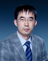 关立文 照片