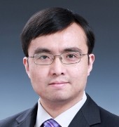 耿华 照片