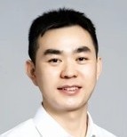 耿洪亚 照片