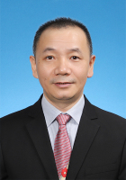 何永红 照片