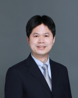 黄俊 照片