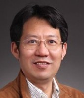 何伟 照片