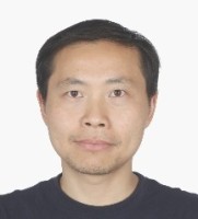 何凌冰 照片