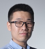 焦阳 照片