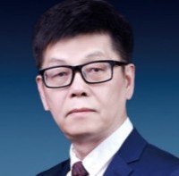 金达锋 照片