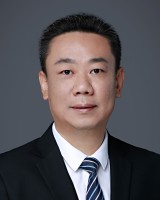 刘毅 照片