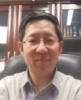 李强 照片