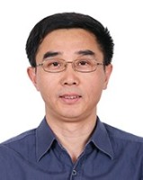 李明 照片