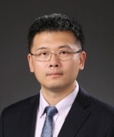 刘一民 照片