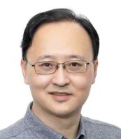 刘嘉 照片