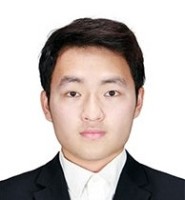 刘杨 照片
