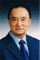 卢强 照片