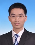 李博 照片