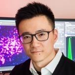 李寅青 照片