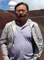 李成 照片