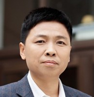 柳强 照片