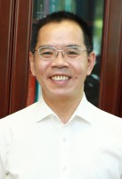 孟安明 照片