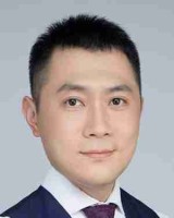 米达 照片