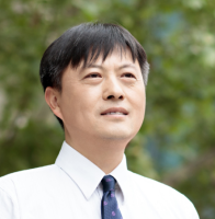 马骋 照片