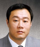 宁向东 照片