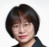 倪凌 照片