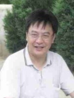 唐中实 照片