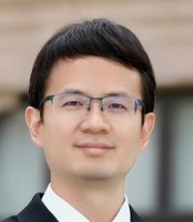伍梓 照片