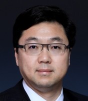 吴华强 照片