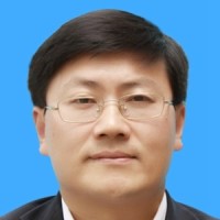 谢荣见 照片