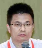 王强 照片