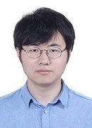 薛程 照片
