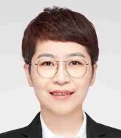 邢沁妍 照片