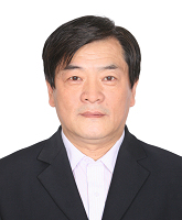 于建 照片