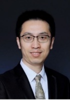 杨轶 照片